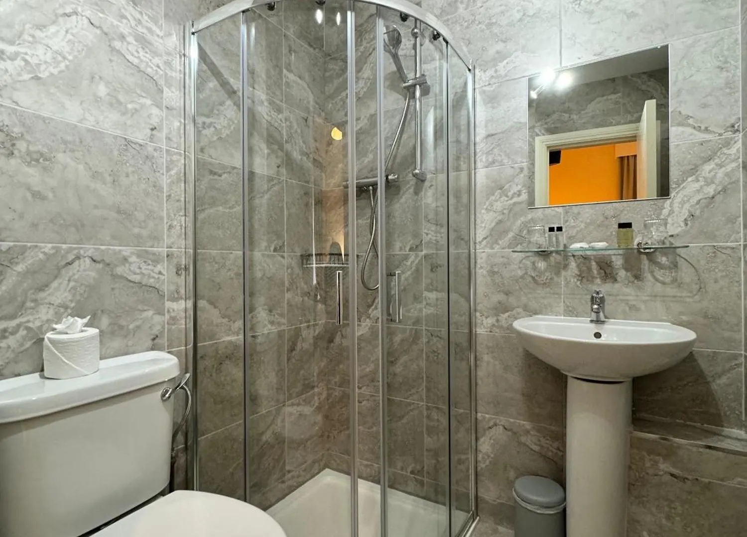 Waterloo Lodge Dublin 3*,  Irsko